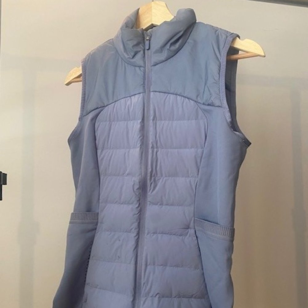 Lululemon Down for It All Vest, Size 4, Powder Blue